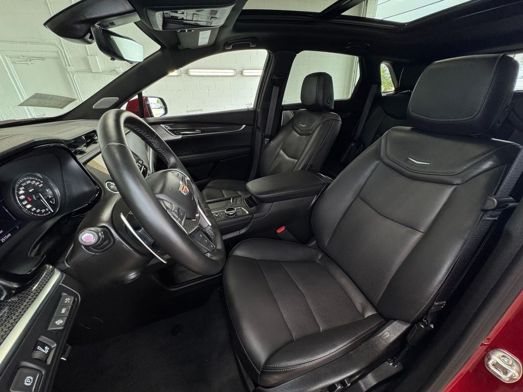2025 Cadillac XT5 Sport Power moonroof