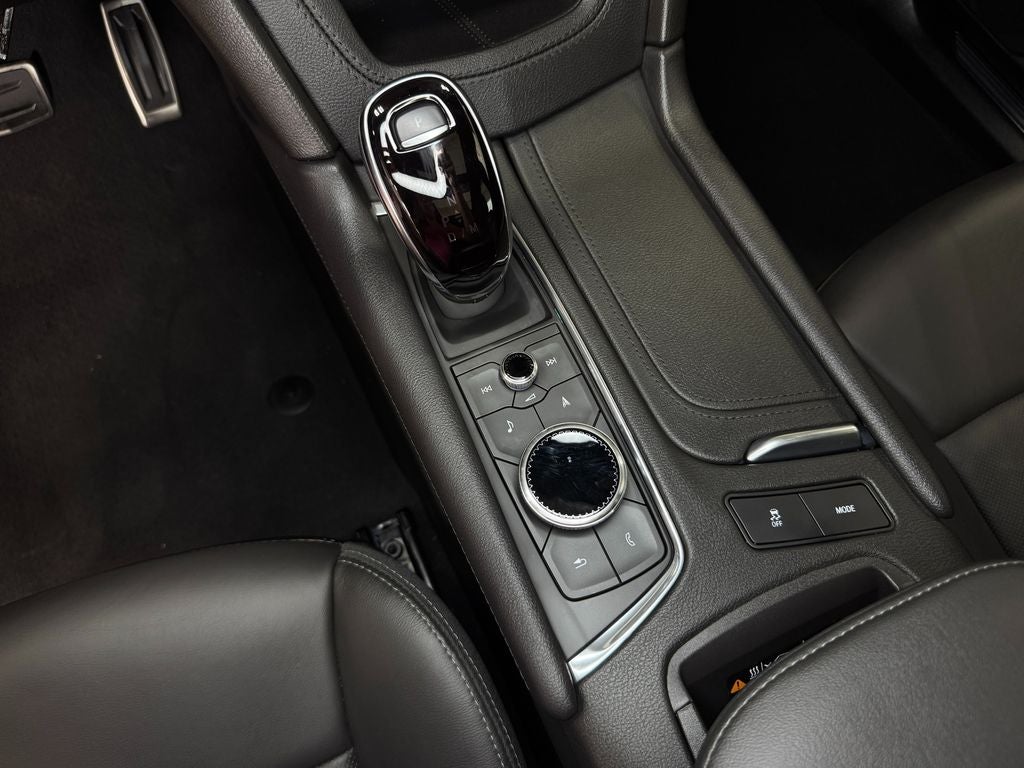2025 Cadillac XT5 Sport Power moonroof