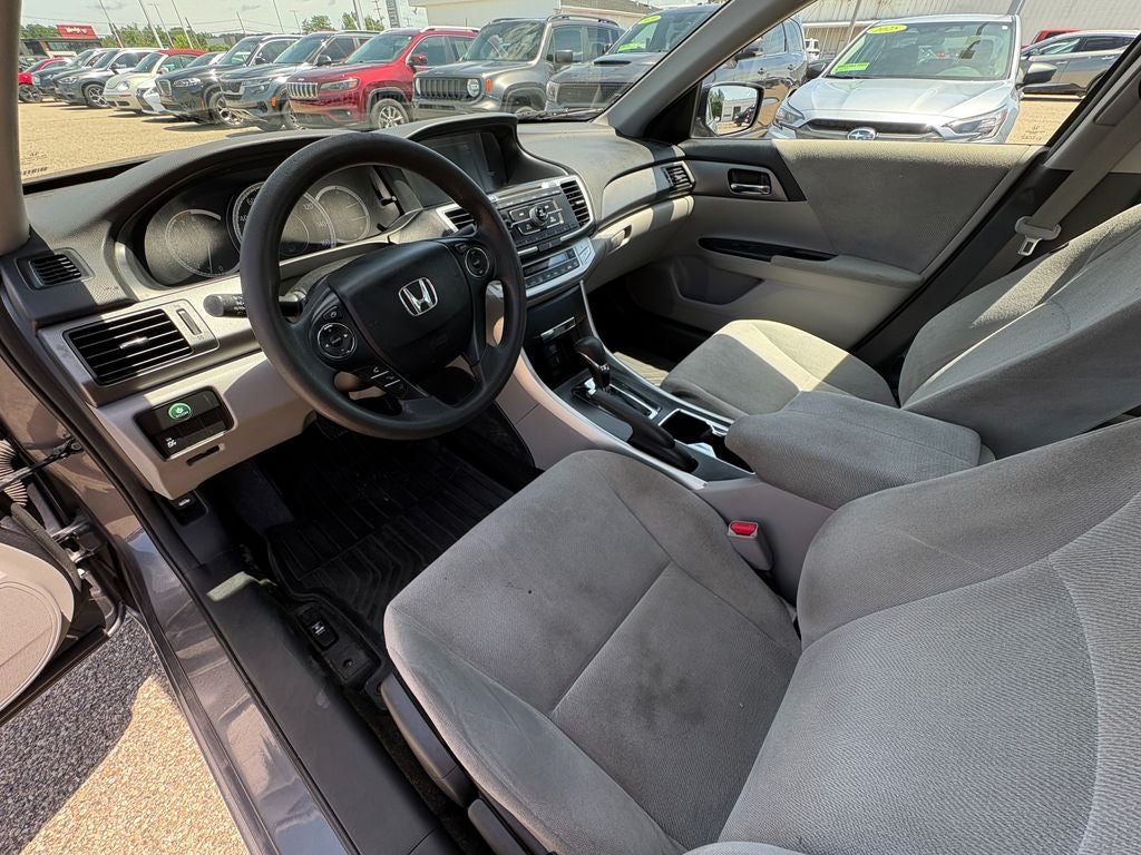2013 Honda Accord LX Alloy wheels