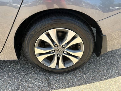 2013 Honda Accord LX Alloy wheels