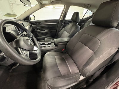 2023 Nissan Altima 2.5 SV Apple Car Play