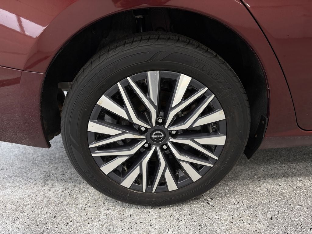 2023 Nissan Altima 2.5 SV Apple Car Play