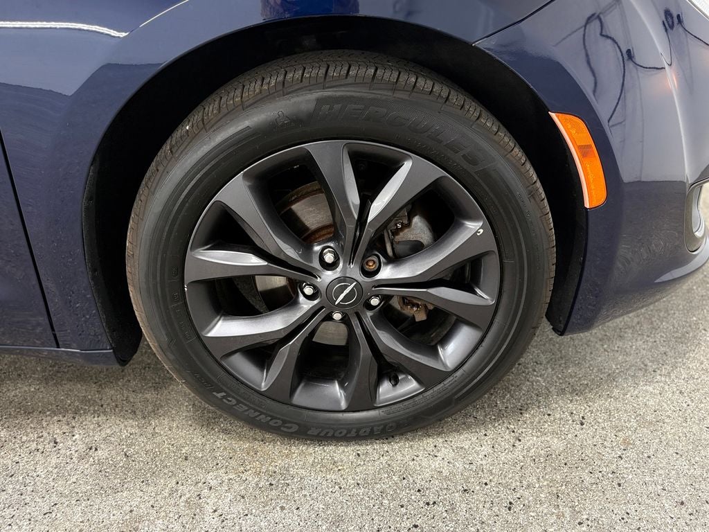 2018 Chrysler Pacifica Touring L Plus S Appearance Package