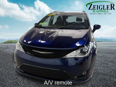2018 Chrysler Pacifica Touring L Plus S Appearance Package