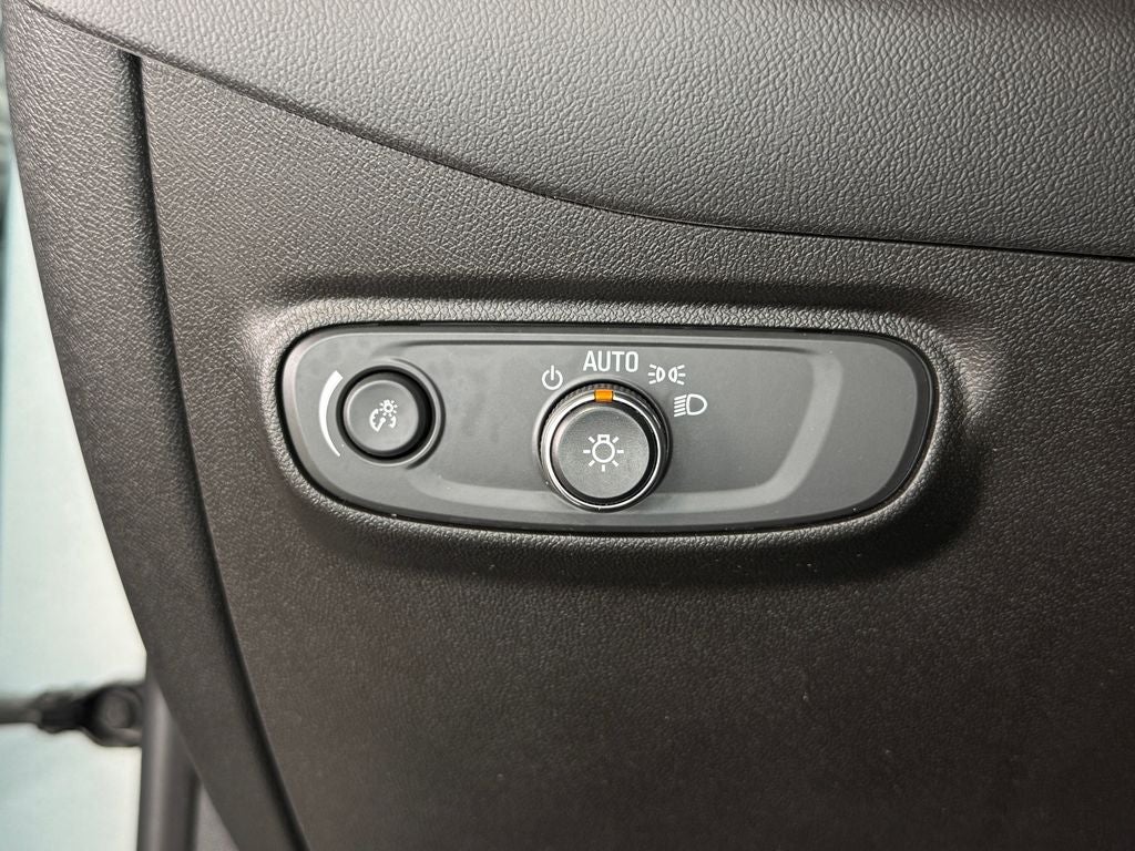 2022 Chevrolet Equinox LT Preferred Equipment Group 1LT