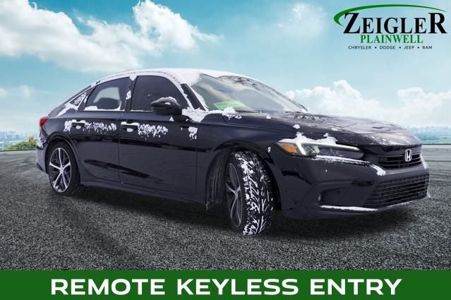 2022 Honda Civic Touring Navigation System & Power moonroof