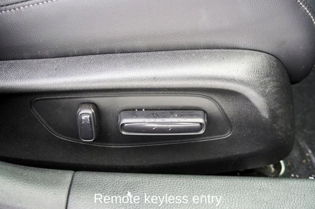 2022 Honda Civic Touring Navigation System & Power moonroof