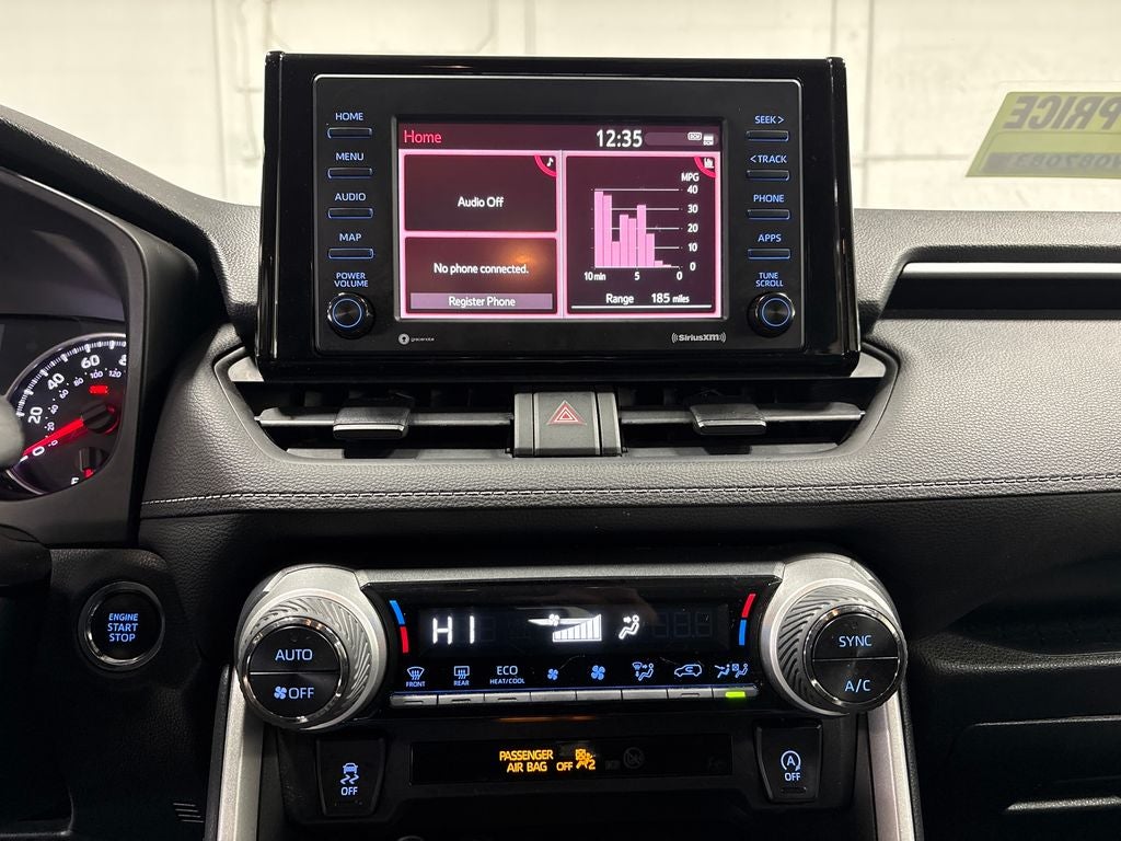 2020 Toyota RAV4 XLE