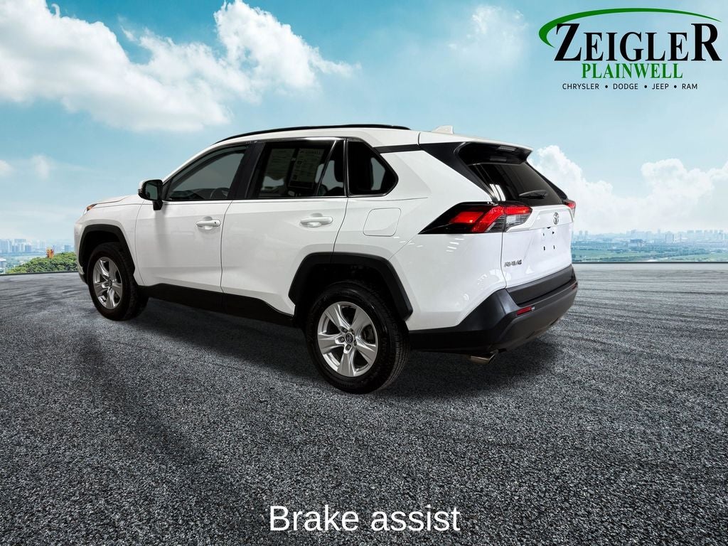 2020 Toyota RAV4 XLE