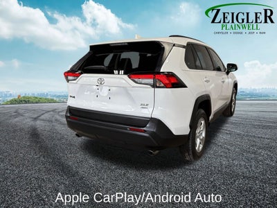 2020 Toyota RAV4 XLE