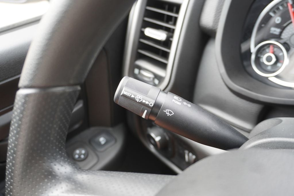 2023 RAM 3500 Tradesman Navigation System & Bluetooth Handsfree Phone & Au