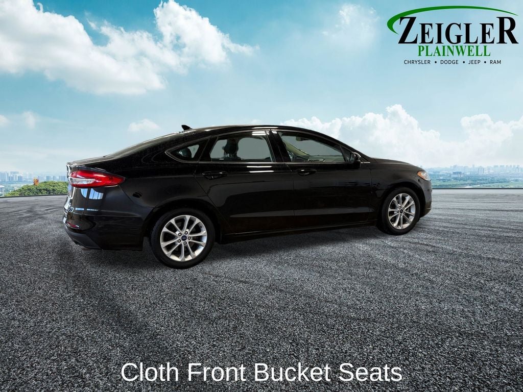 2020 Ford Fusion SE Power Moonroof