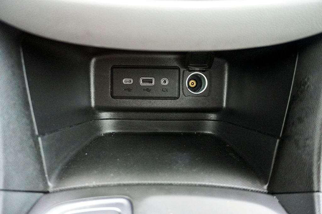 2023 Chevrolet Equinox LS Wireless Apple CarPlay/Wireless Android Auto