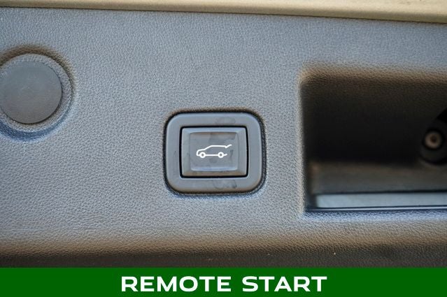 2023 Chevrolet Equinox LT Rear Backup Camera & Bluetooth® For Phone