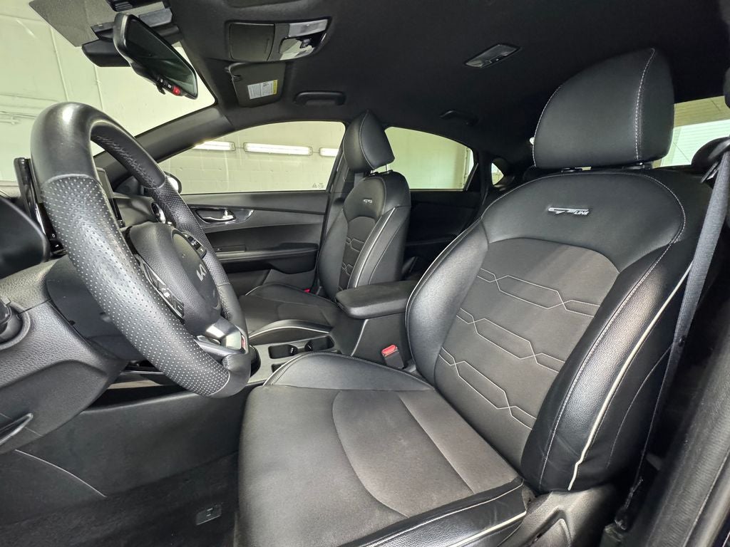 2023 Kia Forte GT-Line
