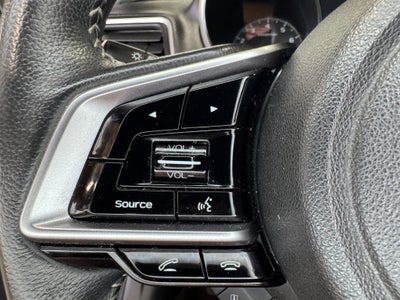 2018 Subaru Legacy 3.6R Limited