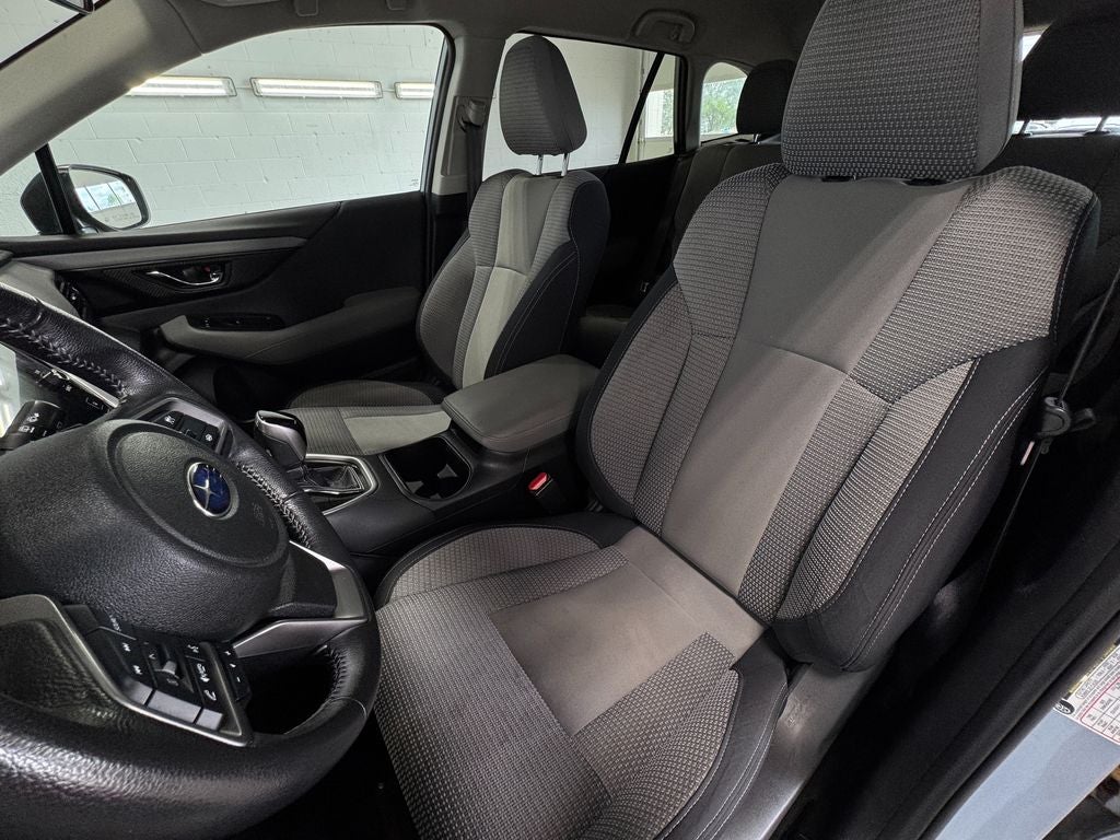 2023 Subaru Outback Premium Alloy wheels