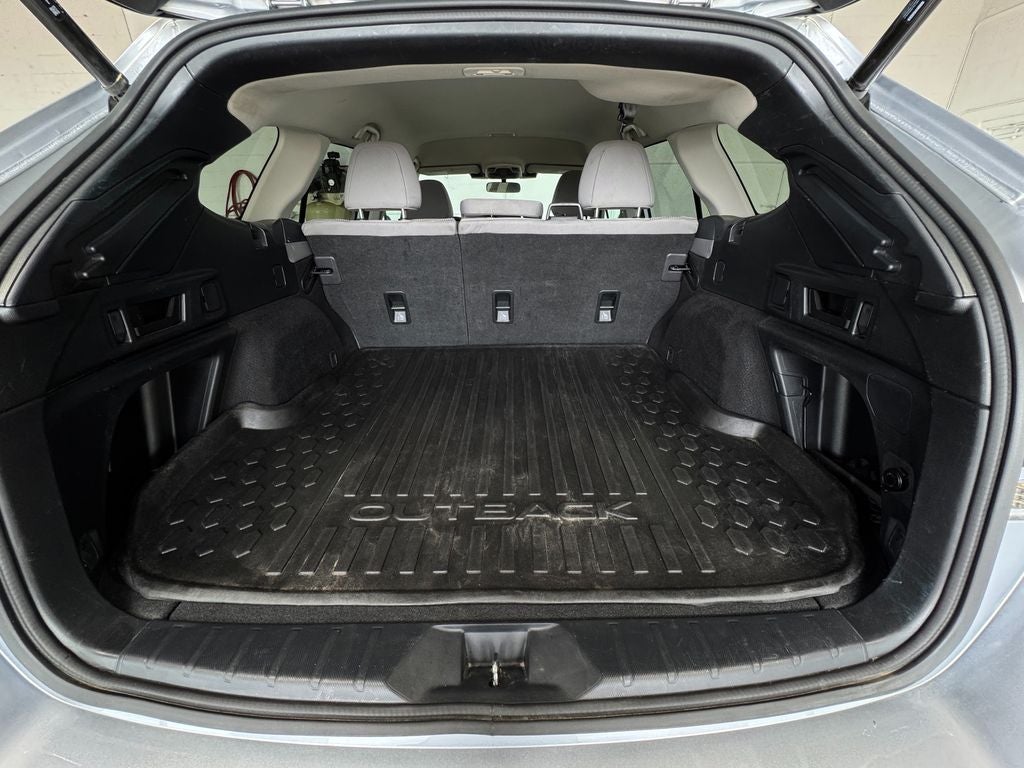 2023 Subaru Outback Premium Alloy wheels