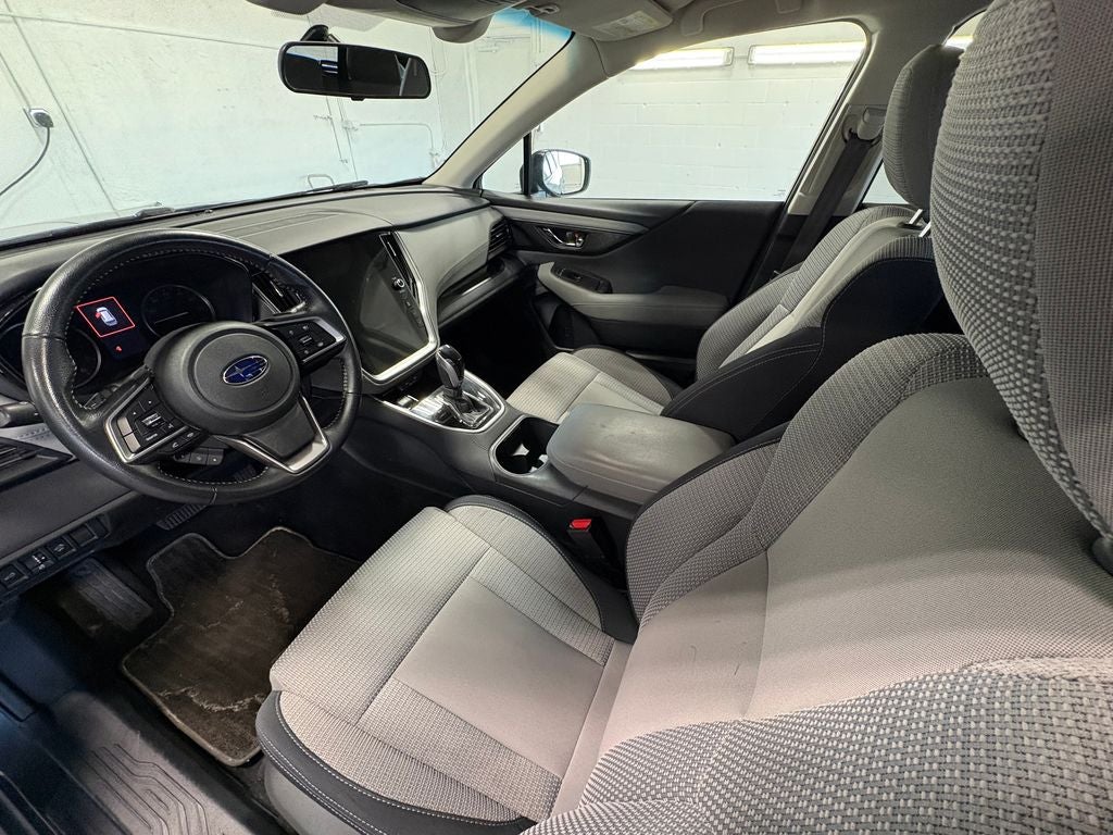 2022 Subaru Outback Premium STARLINK/Apple CarPlay/Android Auto