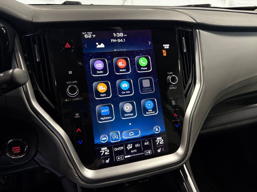 2022 Subaru Outback Premium STARLINK/Apple CarPlay/Android Auto