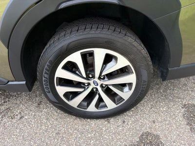 2023 Subaru Outback Premium Alloy wheels