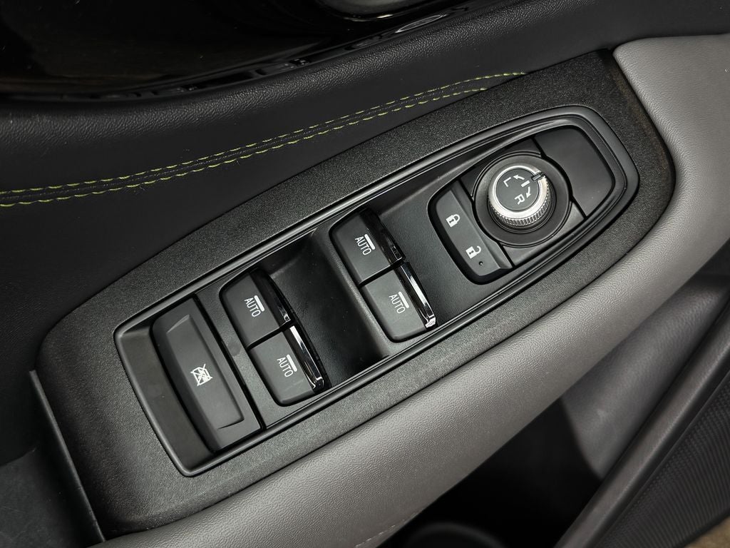 2025 Subaru Outback Onyx Edition Power moonroof