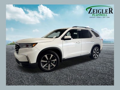 2023 Honda Pilot Touring