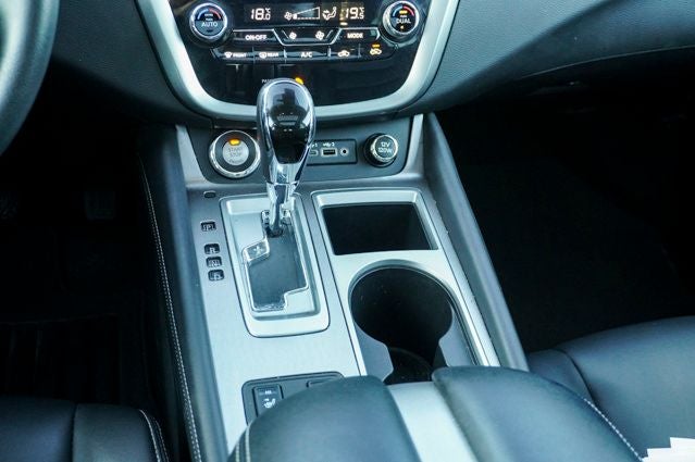 2024 Nissan Murano SV Navigation & Full Pano Moonroof