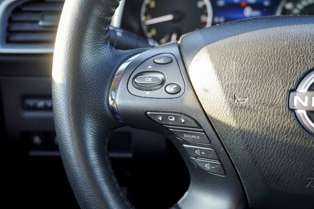 2023 Nissan Murano SL Navigation System & Dual-Panel Moonroof