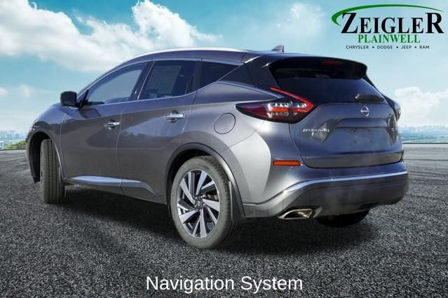 2024 Nissan Murano SL Power moonroof & Navigation System