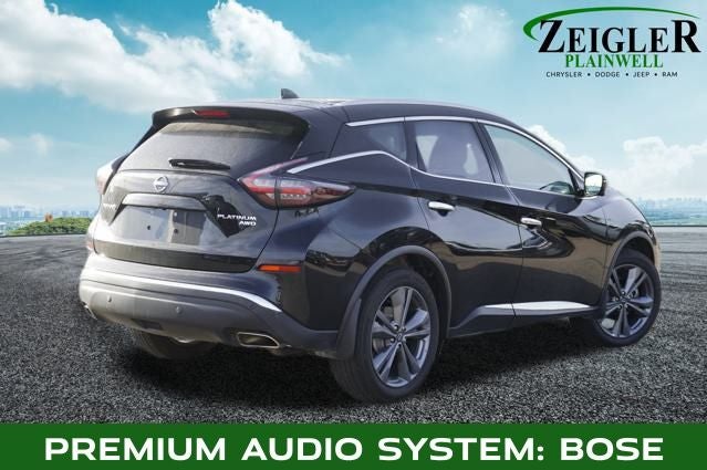 2023 Nissan Murano Platinum Power moonroof & Navigation System