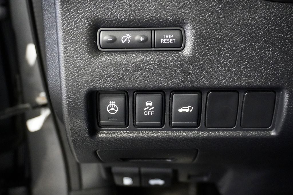 2018 Nissan Murano SV Navigation System & Power Panoramic Moonroof