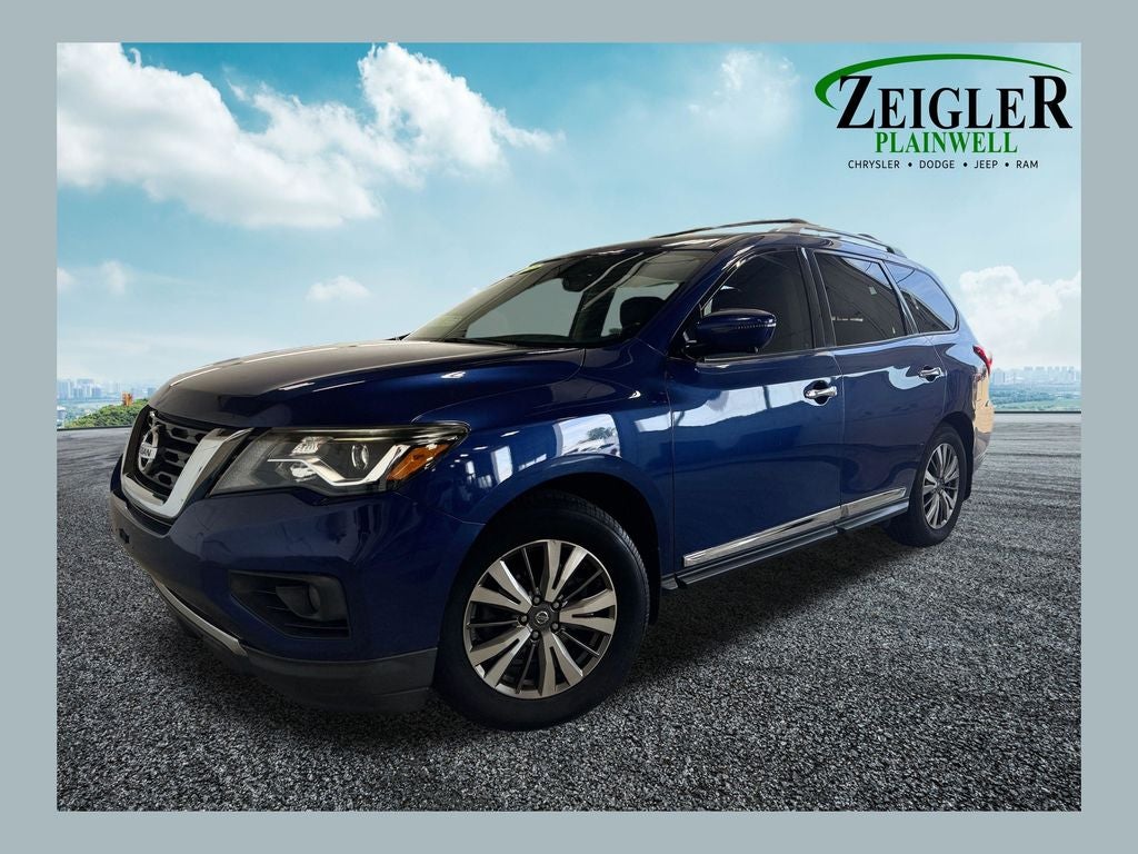 2017 Nissan Pathfinder Platinum