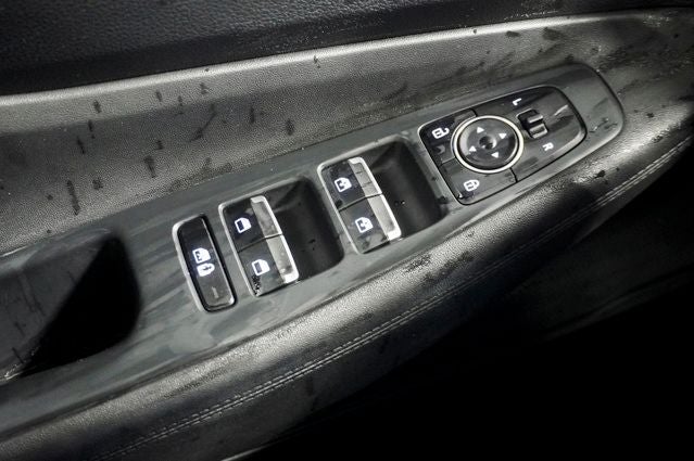 2022 Hyundai Santa Fe SEL Exterior Parking Camera & Apple CarPlay & Android