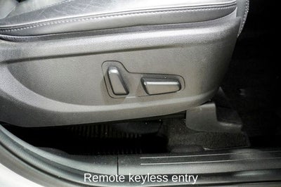 2022 Hyundai Santa Fe Limited Navigation System & Power moonroof