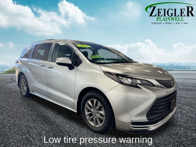 2024 Toyota Sienna XLE 3rd Row Seat