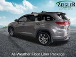 2018 Toyota Highlander XLE Power moonroof