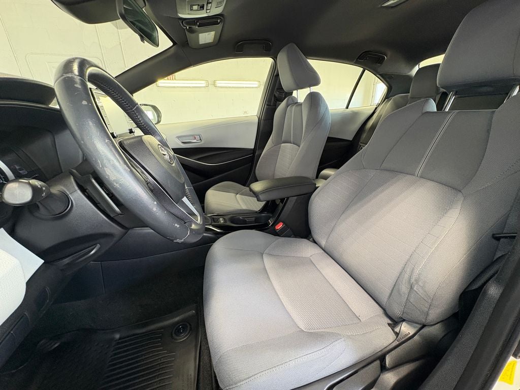2020 Toyota Corolla SE Radio: Audio AM/FM w/Navigation