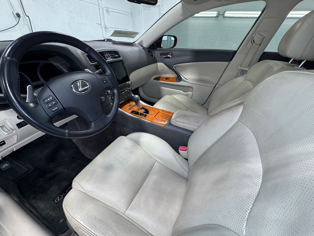 2009 Lexus IS 250 Mark Levinson Premium Audio Package
