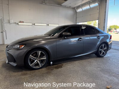 2017 Lexus IS 300 Power moonroof