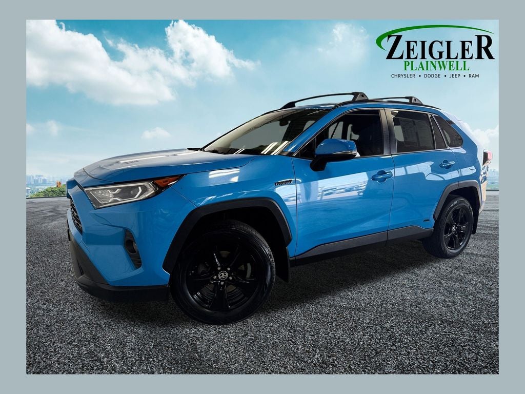 2021 Toyota RAV4 Hybrid XLE All Weather Liner Package