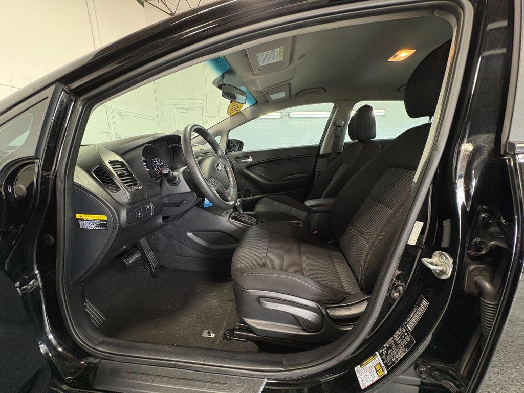 2017 Kia Forte5 LX Remote keyless entry