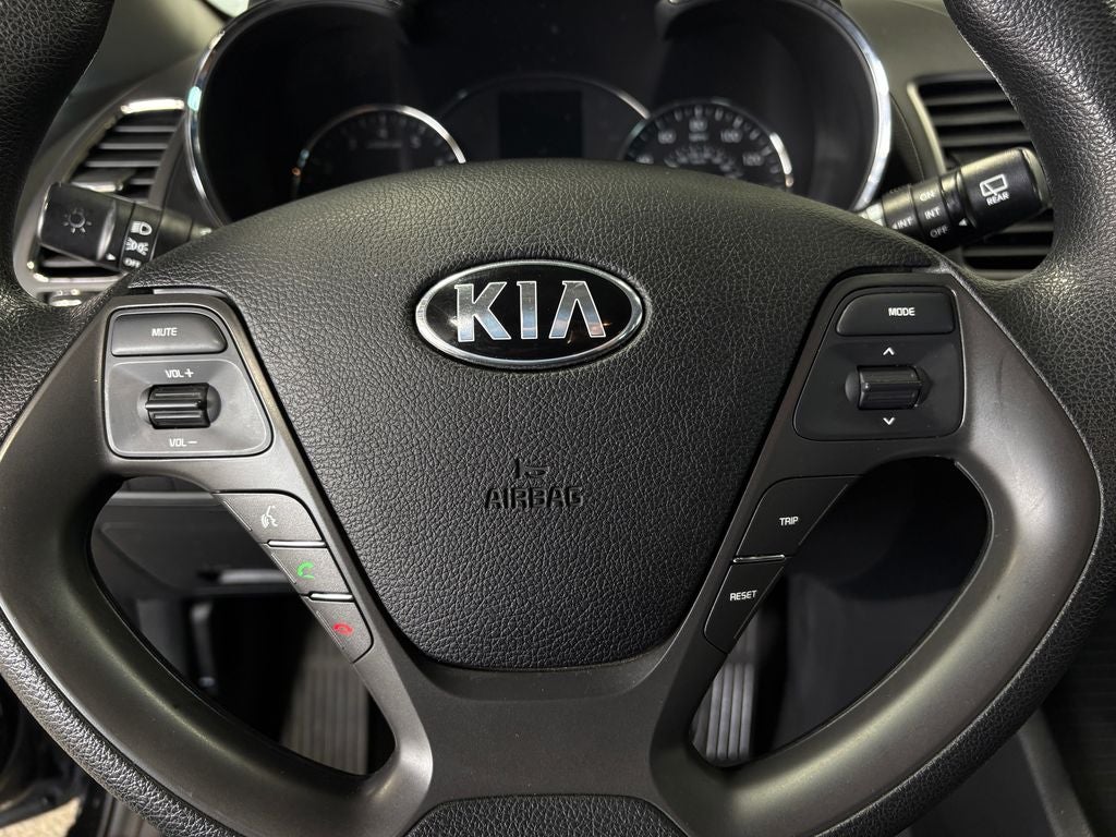 2017 Kia Forte5 LX Remote keyless entry