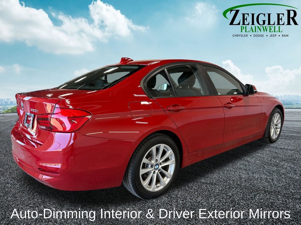 2018 BMW 3 Series 320i xDrive Convenience Package
