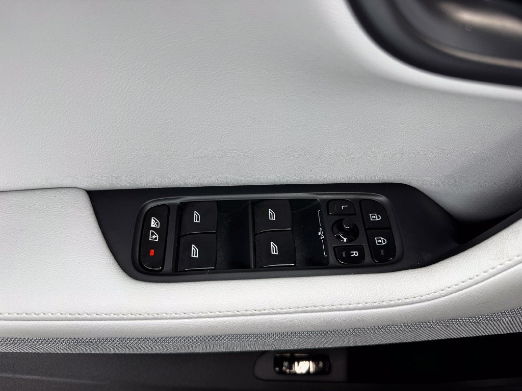 2024 Polestar 2 Long Range Dual Motor