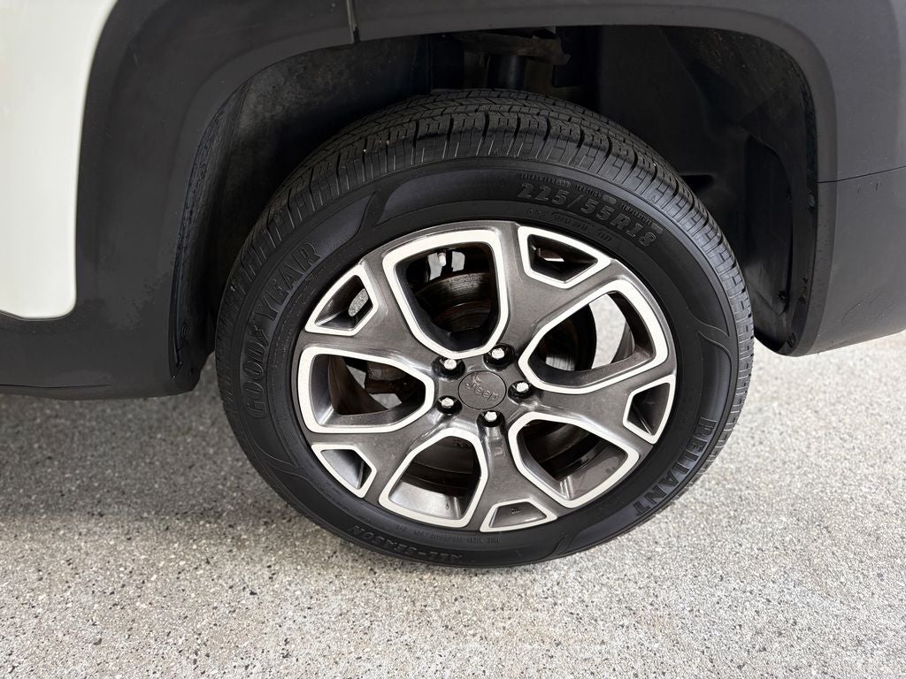 2018 Jeep Renegade Limited Uconnect 8.4 Nav Group