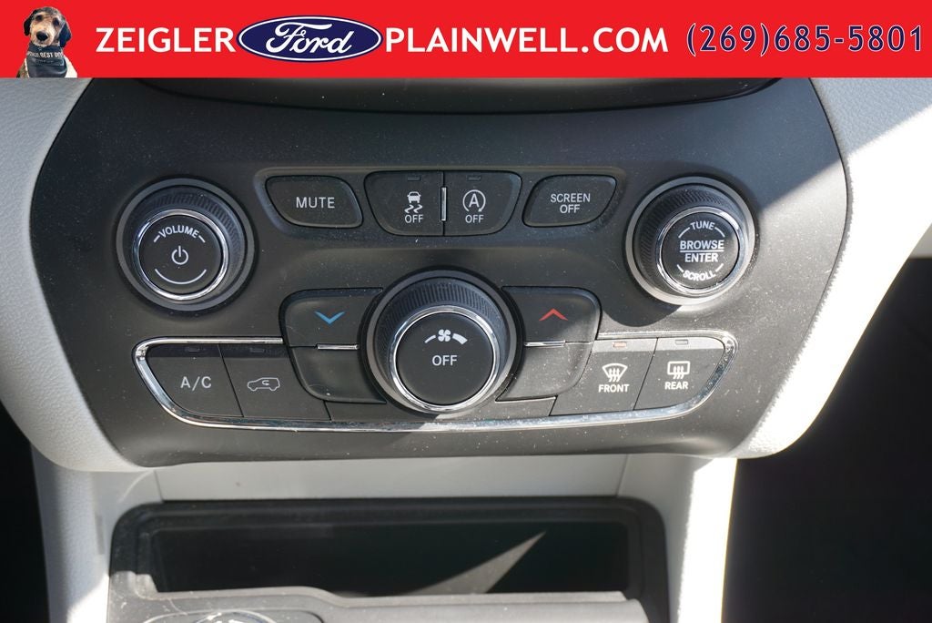 2021 Jeep Cherokee Latitude Plus AWD Leather Power Seat Rear Camera