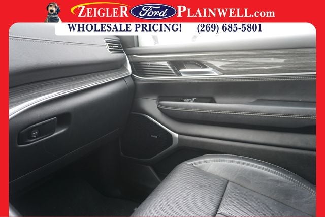 2022 Jeep Wagoneer Series III Deployable Boards Heated Leather Heads up Display