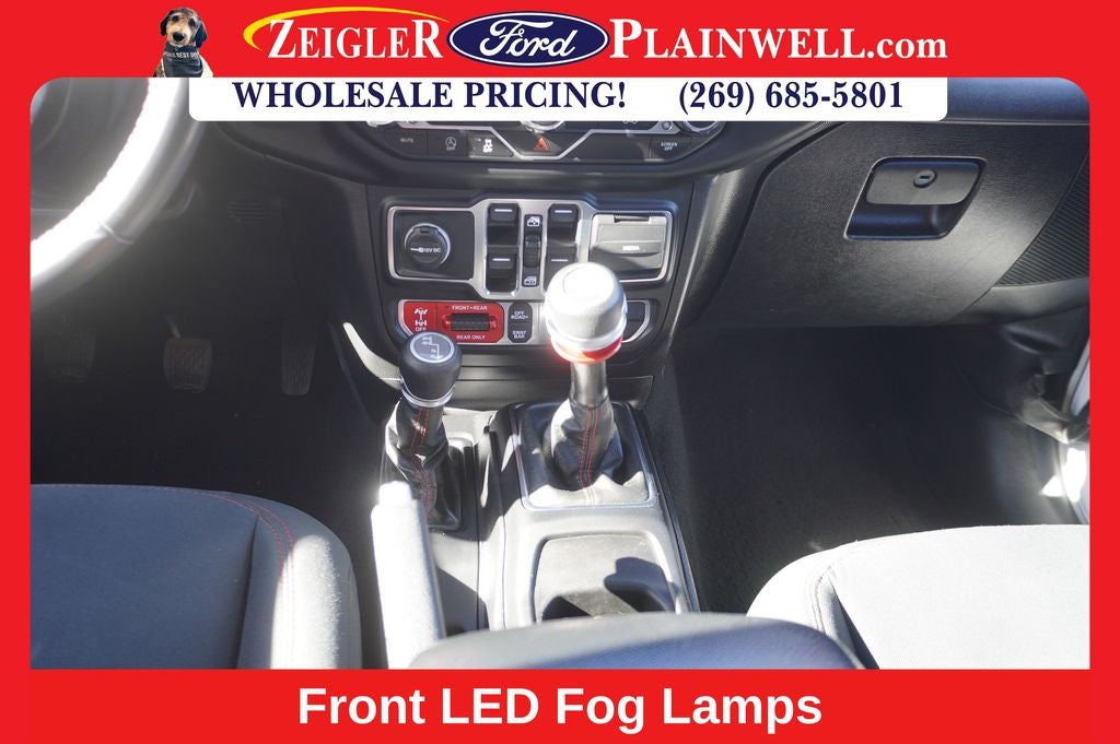 2021 Jeep Gladiator Rubicon 3.6 L V6 Sunrider Top Alpine Audio Rear