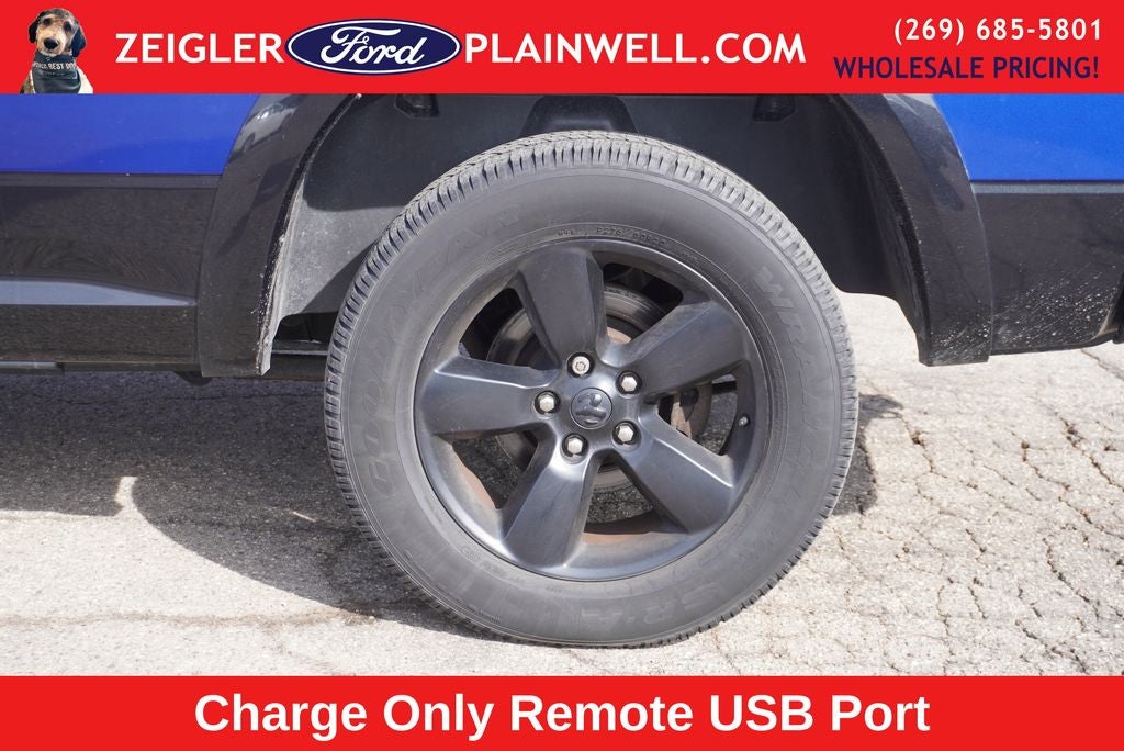 2016 RAM 1500 Outdoorsman Outdoorsman Crew Cab 4x4 Luxury Group V8 5.7 Liter